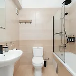 Apartament Spitaki 2 Bdr With Pool And Close Proximity To
