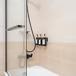 Apartament Spitaki 2 Bdr With Pool And Close Proximity To