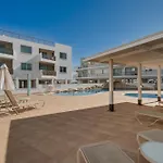 Spitaki 2 Bdr With Pool And Close Proximity To