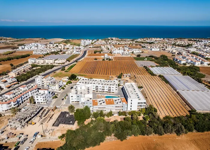 Apartament Spitaki 2 Bdr With Pool And Close Proximity To