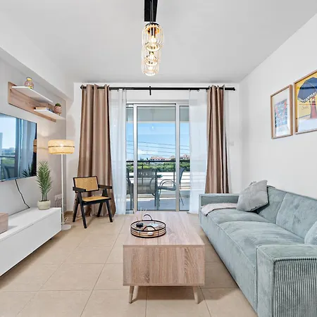 Spitaki 2 Bdr With Pool And Close Proximity To