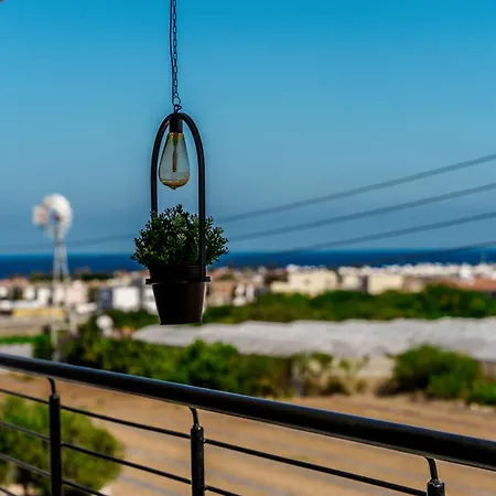 Spitaki 2 Bdr With Pool And Close Proximity To
