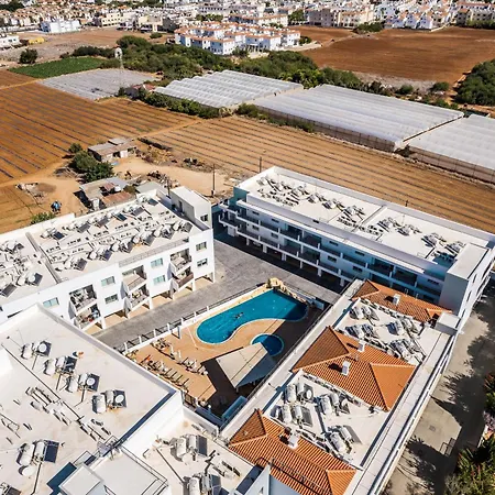 Spitaki 2 Bdr With Pool And Close Proximity To * 帕拉利米尼