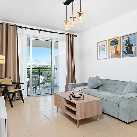 Spitaki 2 Bdr With Pool And Close Proximity To *