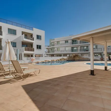 Spitaki 2 Bdr With Pool And Close Proximity To Apartman