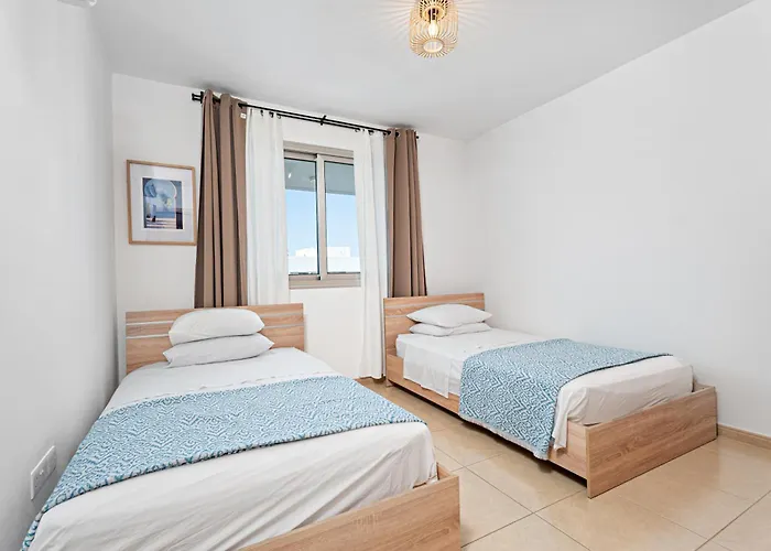 Spitaki 2 Bdr With Pool And Close Proximity To Apartmán Paralimni