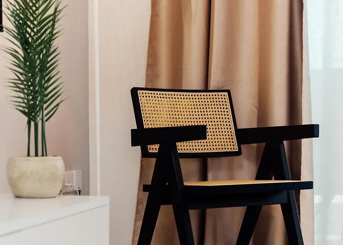 アパート Spitaki 2 Bdr With Pool And Close Proximity To パラリムニ